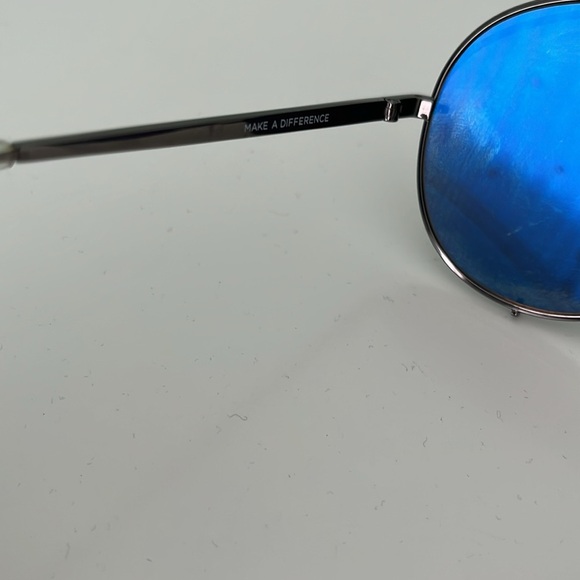 Diff eyewear Aviator Sunglasses - Picture 5 of 7